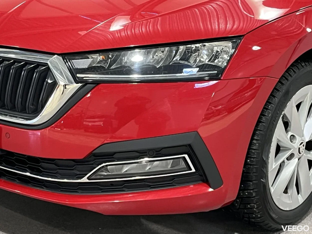 Skoda Octavia HB Elegance 1.5 96kW