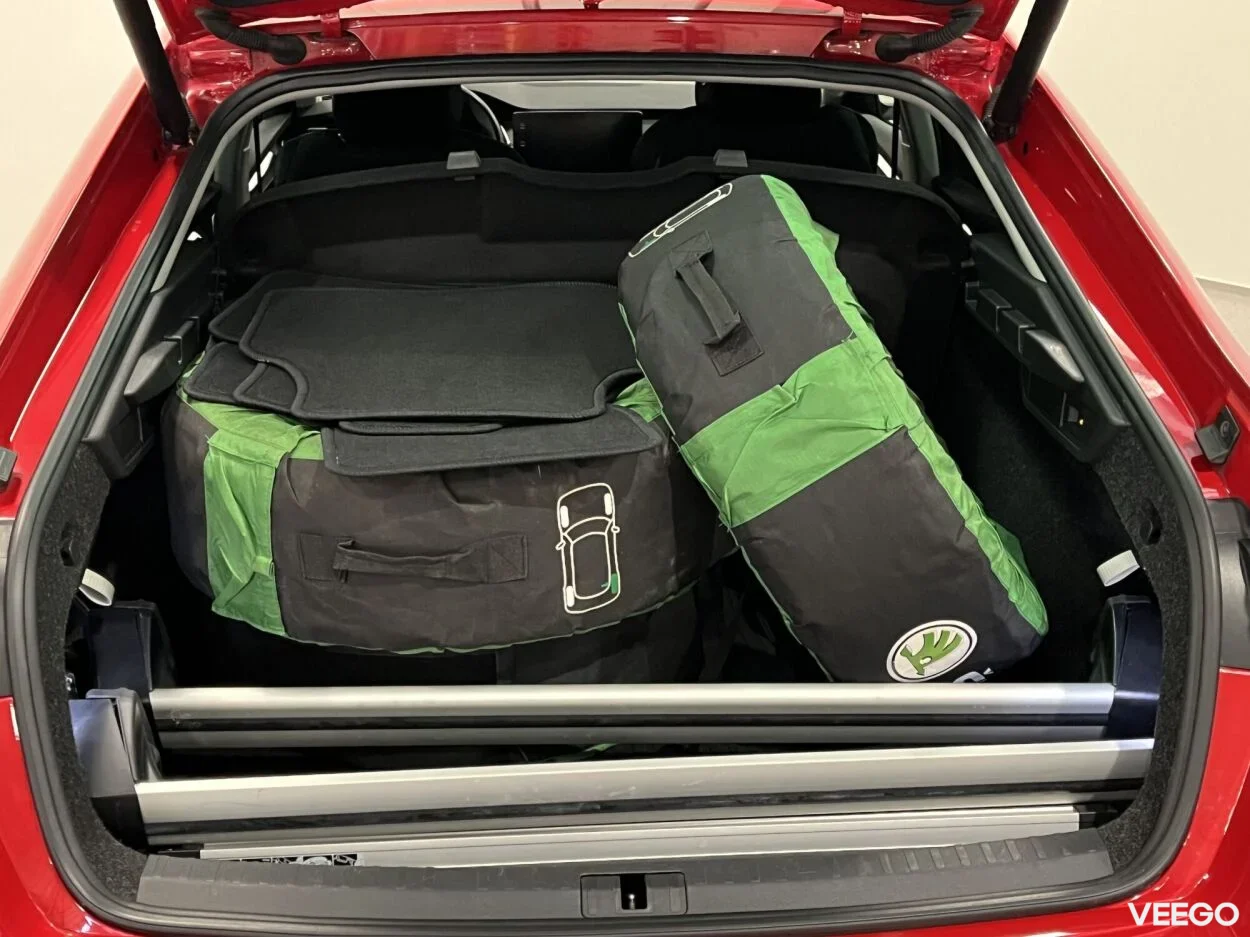 Skoda Octavia HB Elegance 1.5 96kW