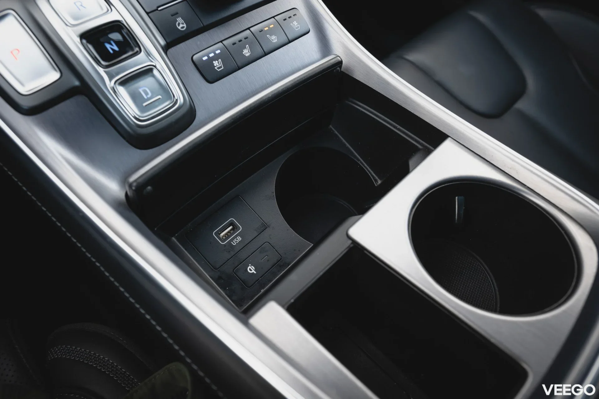 Hyundai Santa Fe Calligraphy Hybrid 4WD 7S 1.6 132kW