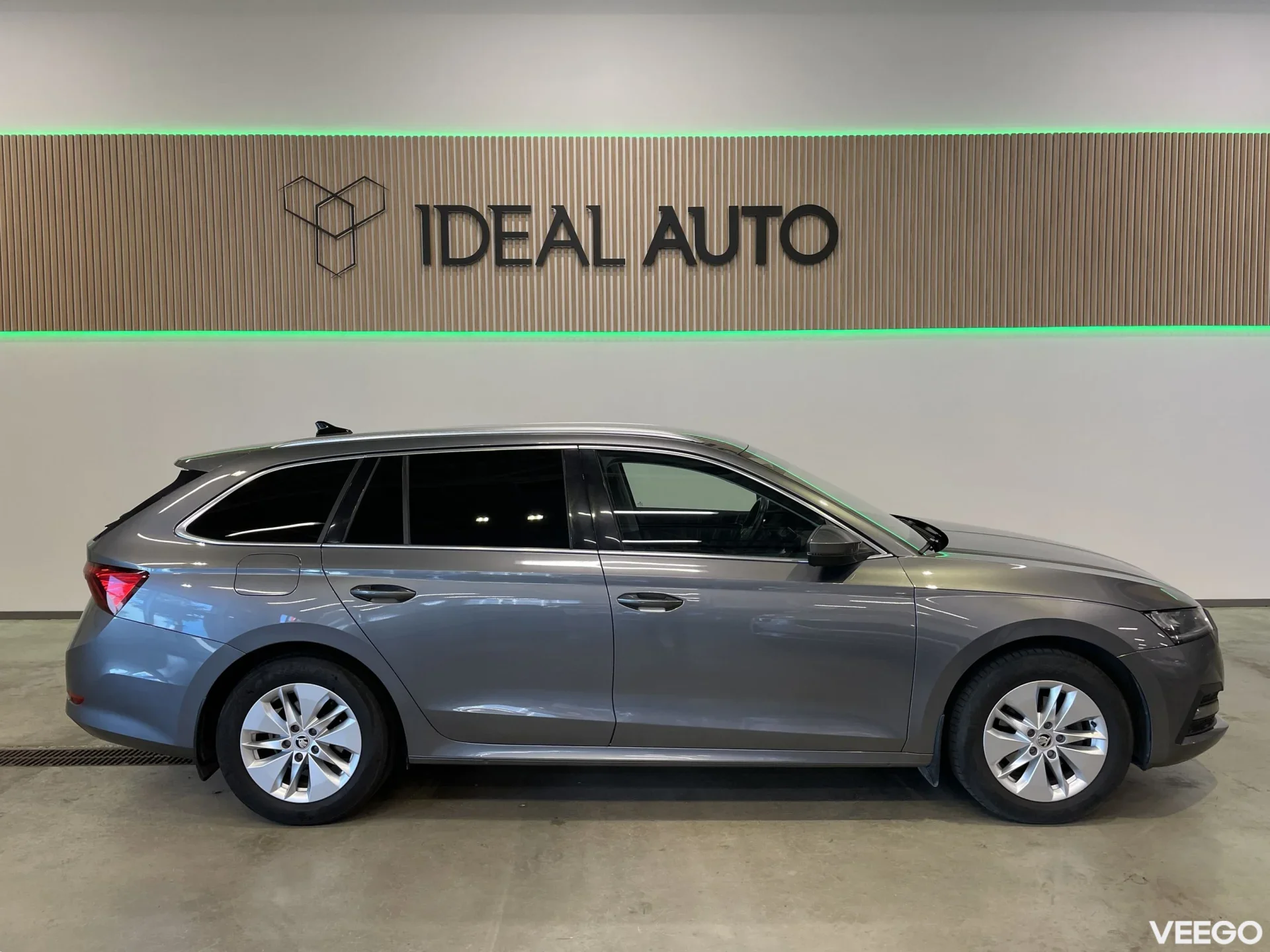 Skoda Octavia Combi Ambition 2 110kW