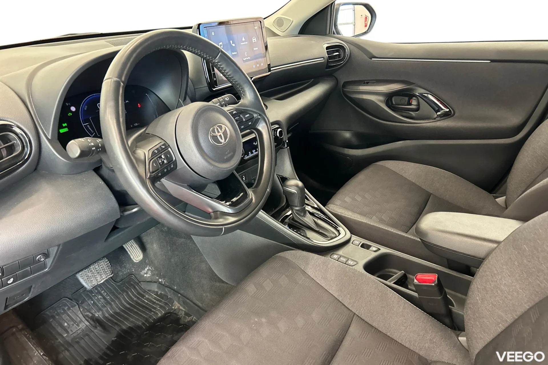 Toyota Yaris Active Plus Hybrid 1.5 68kW