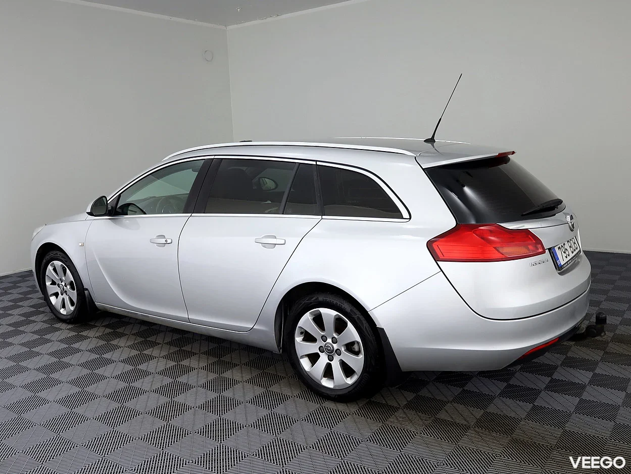 Opel Insignia 1.8 104kW