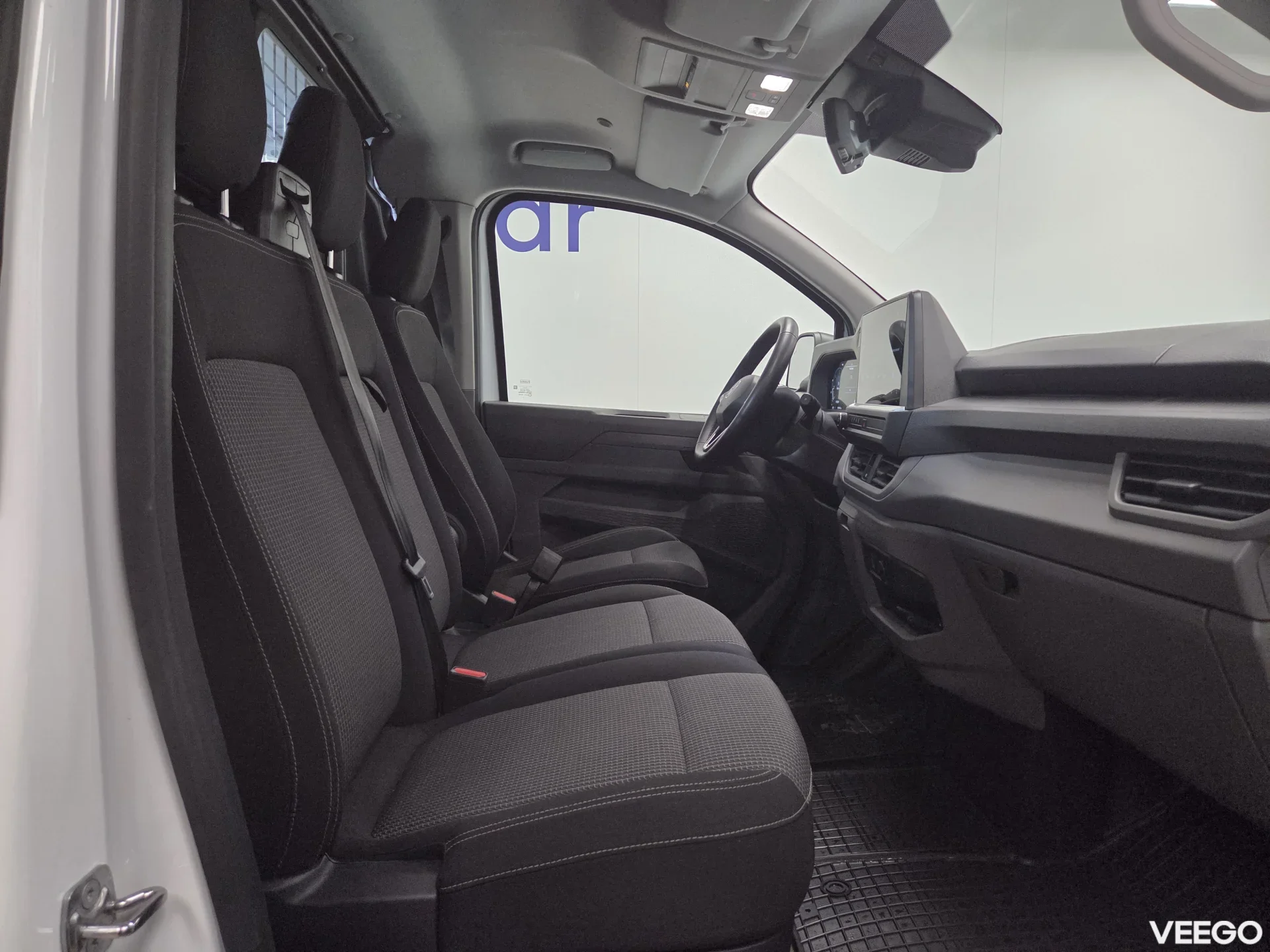 Volkswagen Transporter L2H1 2.0 TDI 110 kW 110kW