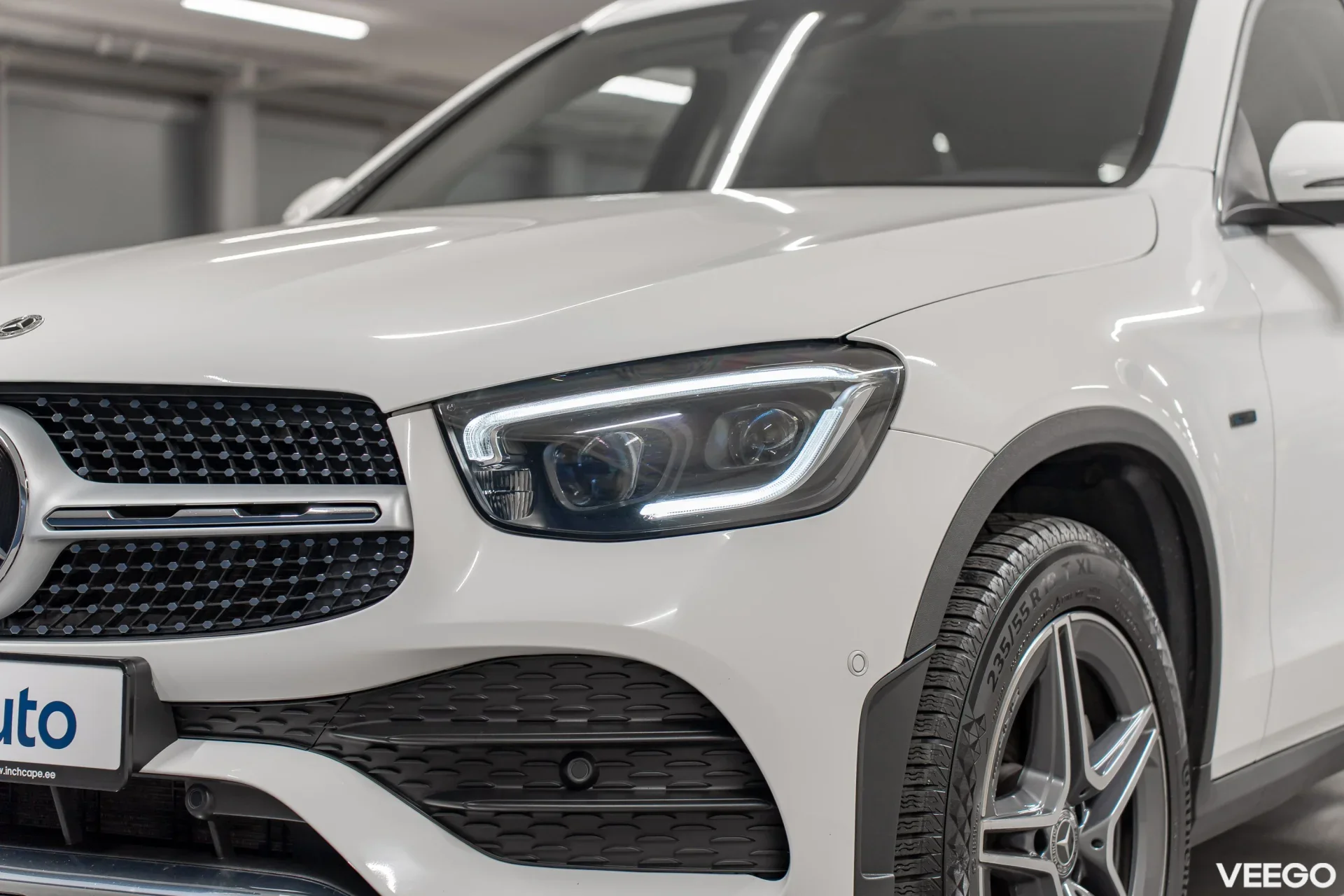 Mercedes-Benz GLC300 DE 4Matic AMG line 2 143kW