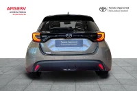 Toyota Yaris Active Plus Hybrid 1.5 68kW thumbnail