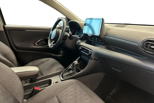 Image of Toyota Yaris Active Plus Hybrid 1.5 68kW