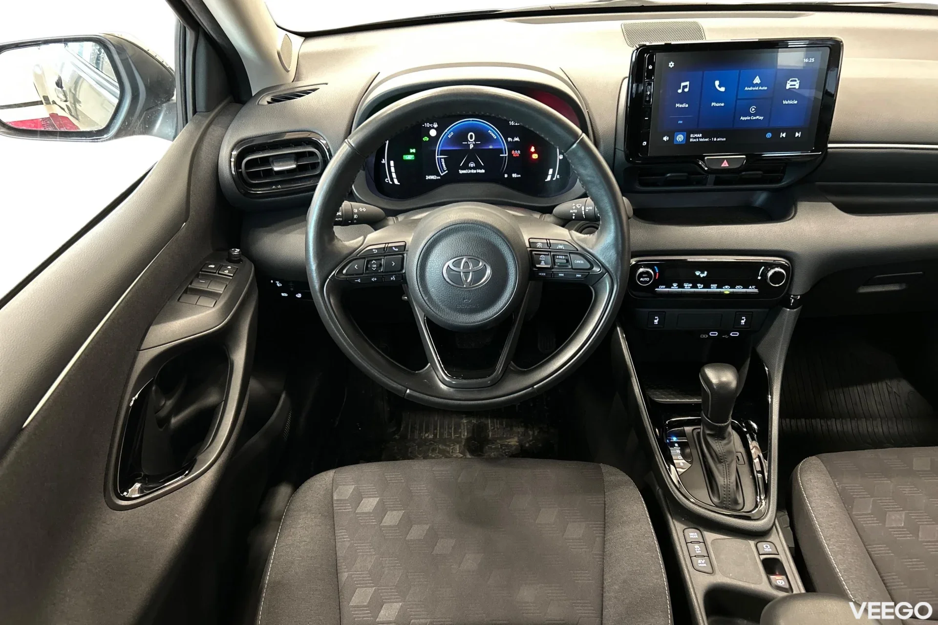 Toyota Yaris Active Plus Hybrid 1.5 68kW