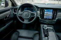Volvo V90 Cross Country AWD B5 ULTIMATE Xenium FULLOPT 2 183kW thumbnail