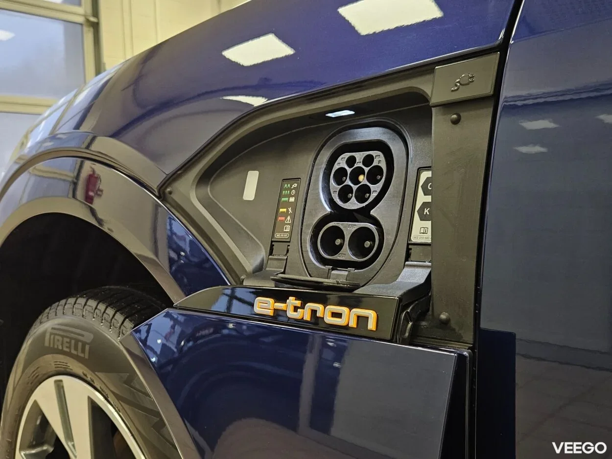 Audi e-tron 55 158kW