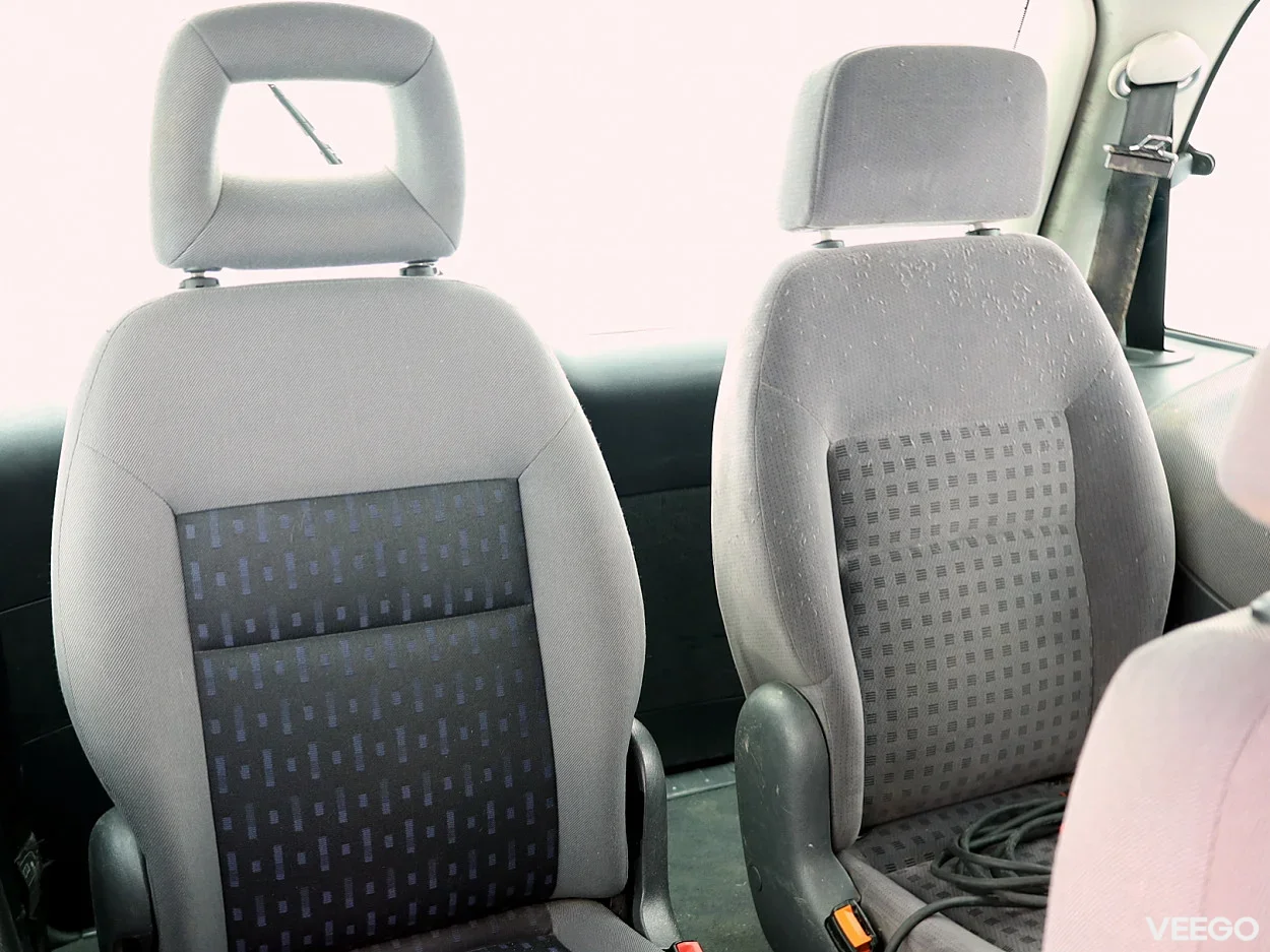 Ford Galaxy 1.9 85kW