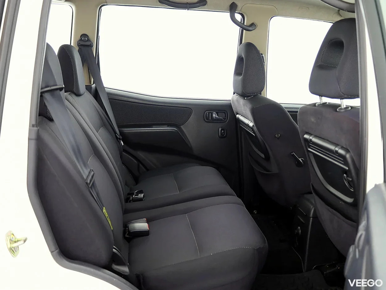 Nissan Terrano 2.7 93kW