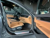 BMW 730 3.0 195kW thumbnail