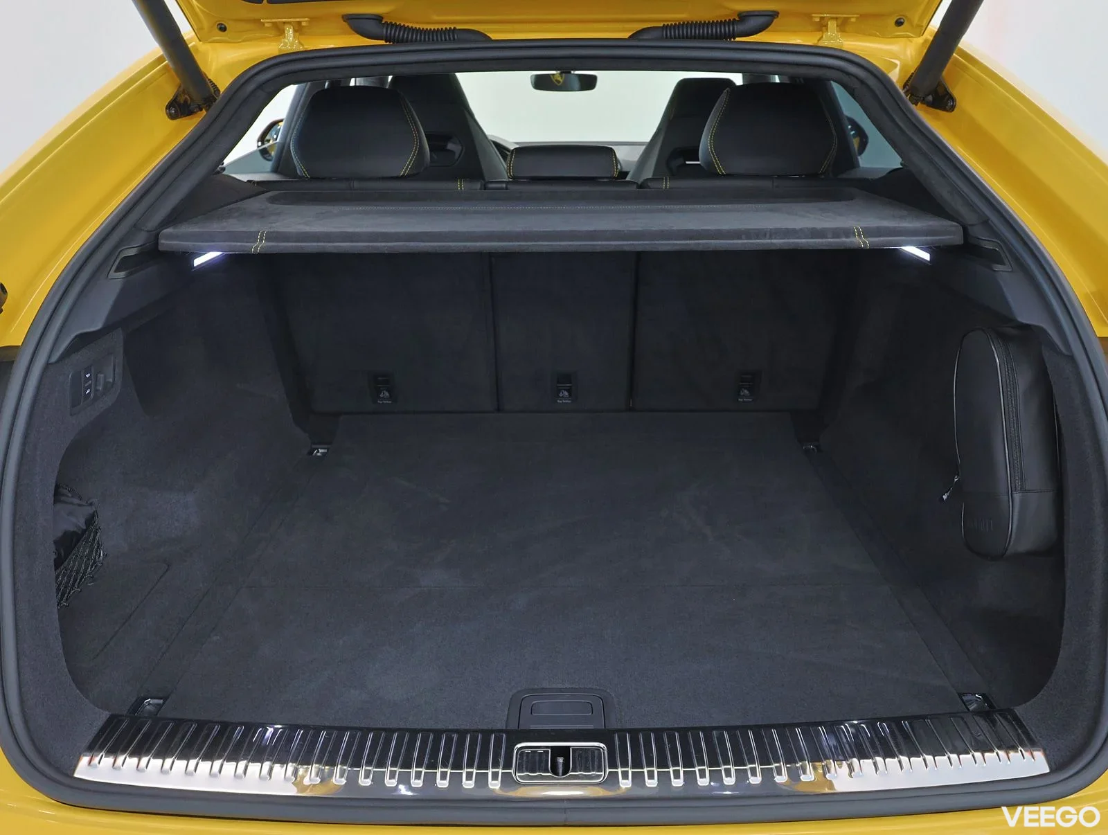 Lamborghini Urus - 478kW