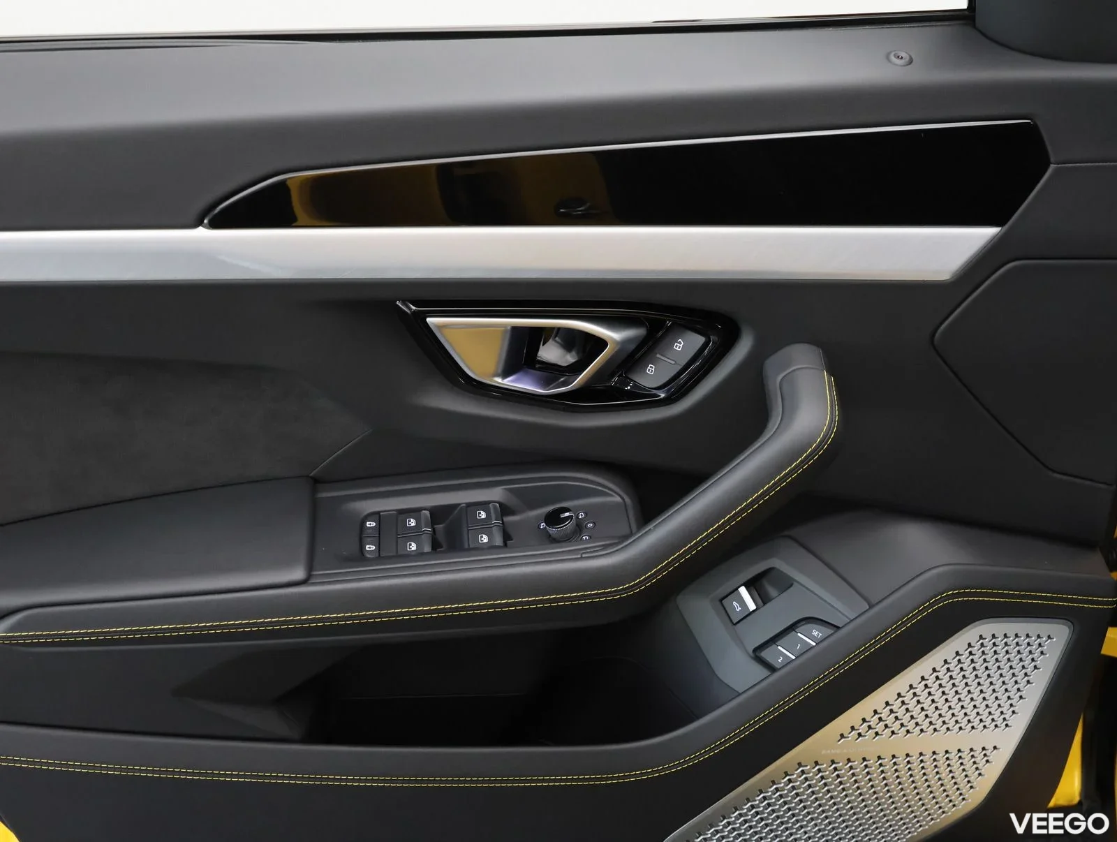 Lamborghini Urus - 478kW