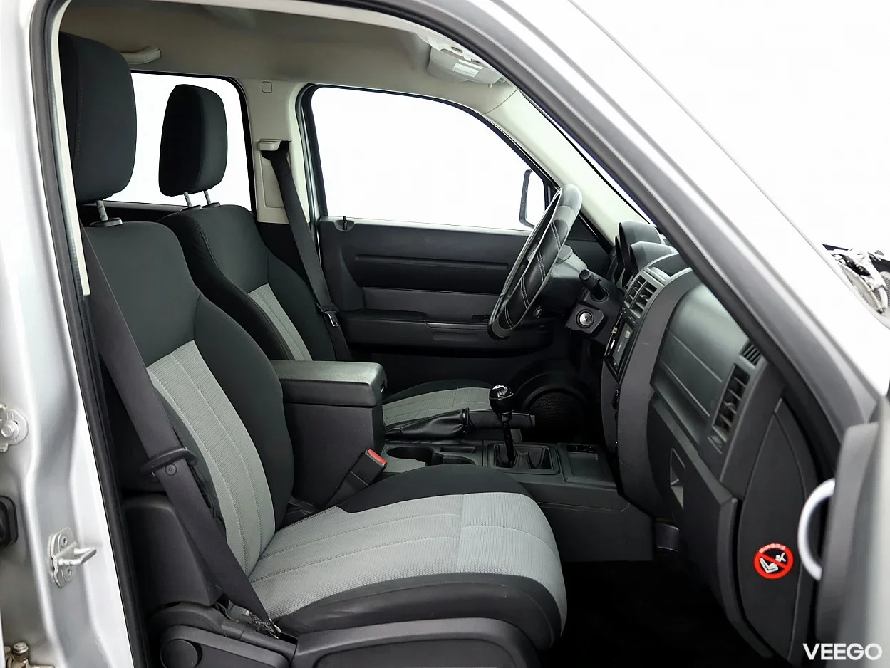 Dodge Nitro 2.8 130kW