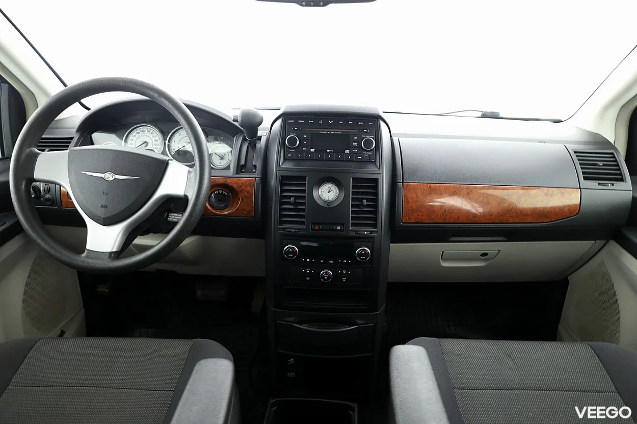 Chrysler Grand Voyager 2.8 121kW