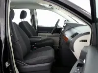 Chrysler Grand Voyager 2.8 121kW thumbnail