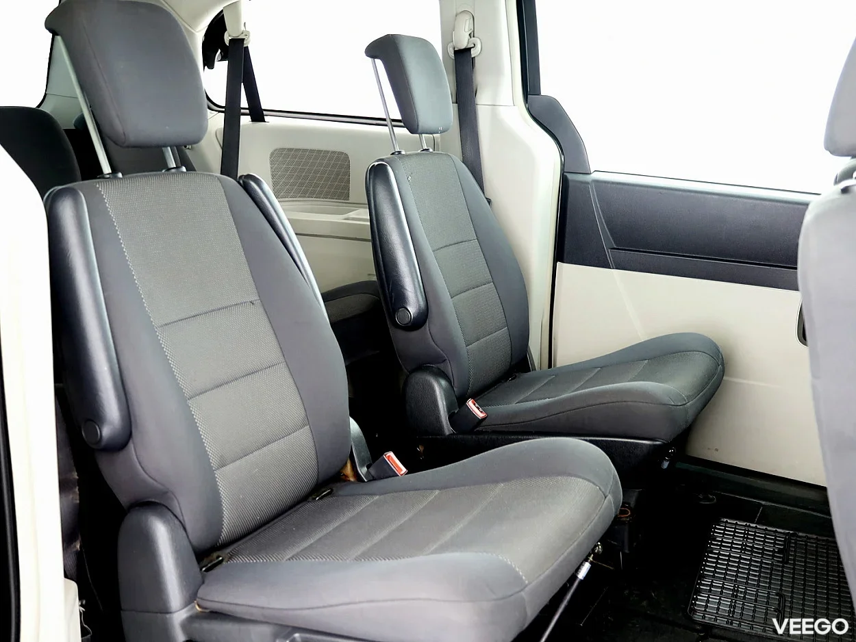 Chrysler Grand Voyager 2.8 121kW