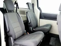 Chrysler Grand Voyager 2.8 121kW thumbnail