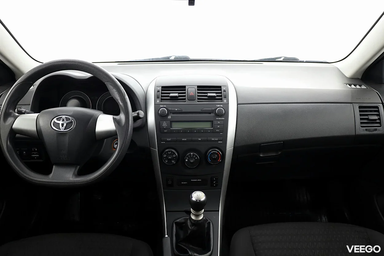 Toyota Corolla 1.3 73kW