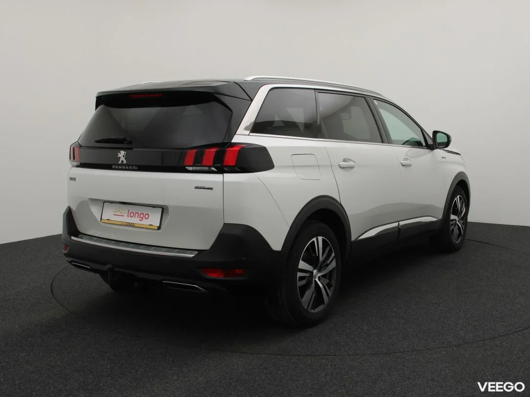 Peugeot 5008 1.5 96kW