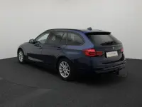 BMW 320 2 120kW thumbnail