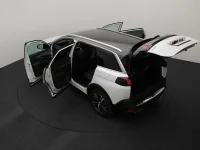 Peugeot 5008 1.5 96kW thumbnail