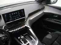 Peugeot 3008 1.5 96kW thumbnail