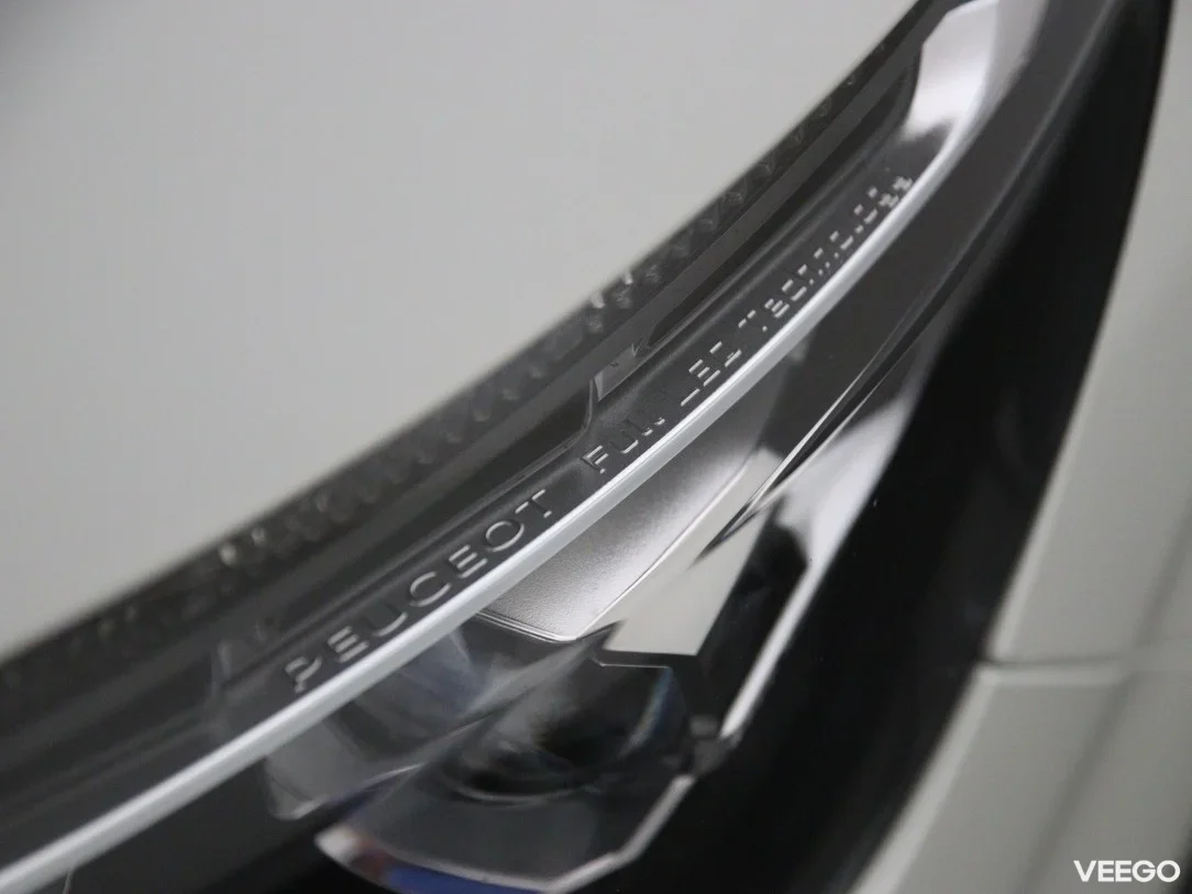 Peugeot 5008 1.5 96kW