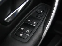 BMW 320 2 120kW thumbnail