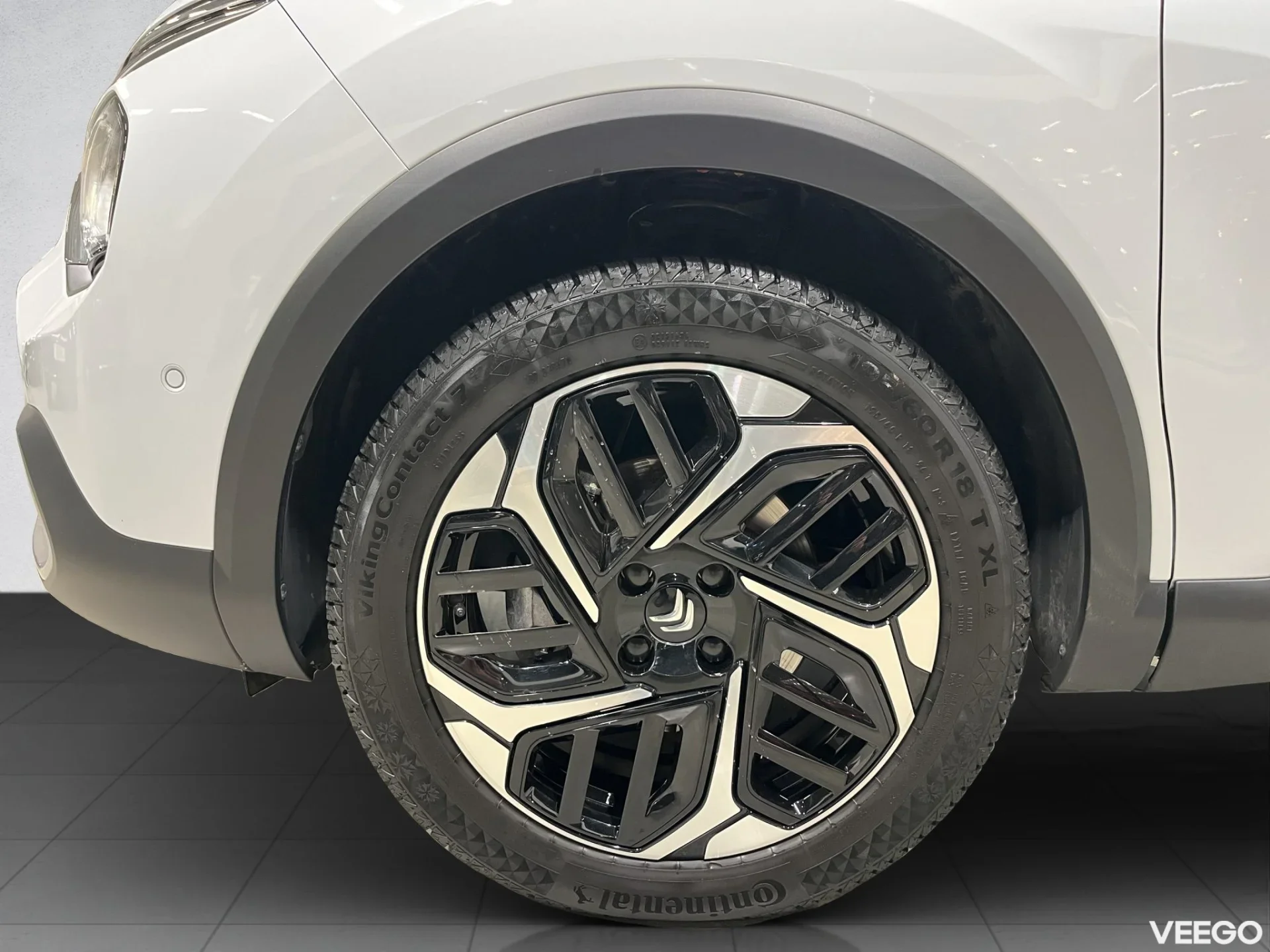 Citroen C4 Shine PureTech 130 AT 96kW