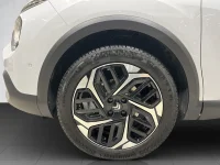 Citroen C4 Shine PureTech 130 AT 96kW thumbnail