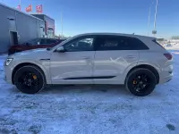 Audi e-tron 55 0.0 158kW thumbnail