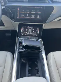 Audi e-tron 55 0.0 158kW thumbnail