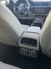 Audi e-tron 55 0.0 158kW thumbnail