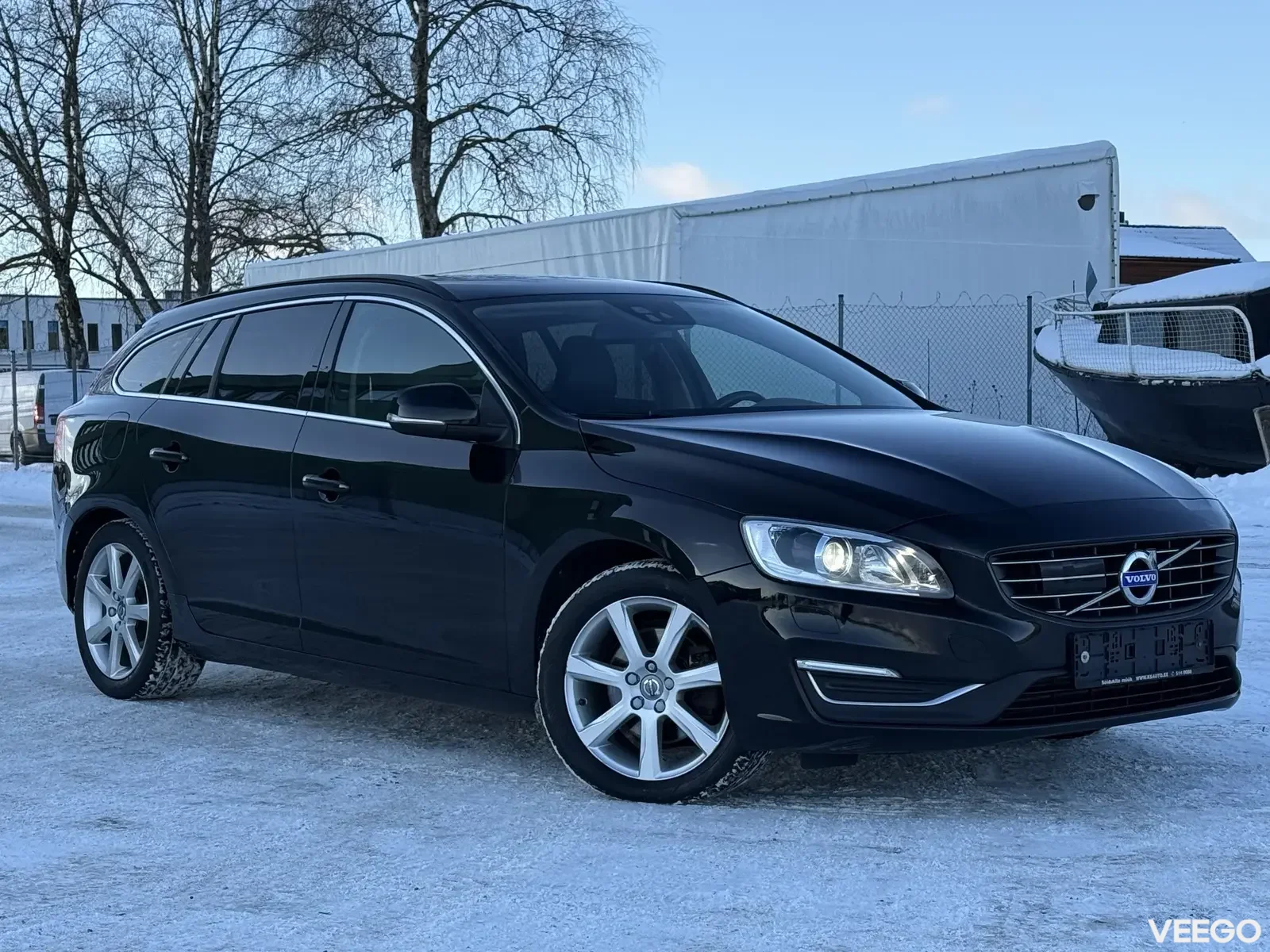 Volvo V60 Momentum Facelift 2 140kW