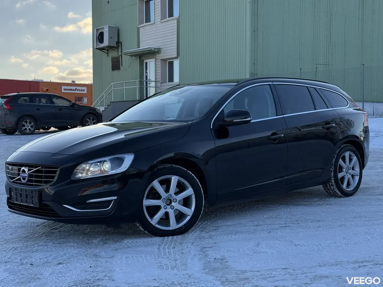 Volvo V60 Momentum Facelift 2 140kW