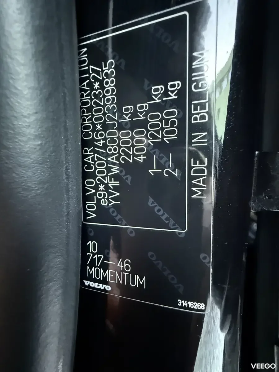 Volvo V60 Momentum Facelift 2 140kW