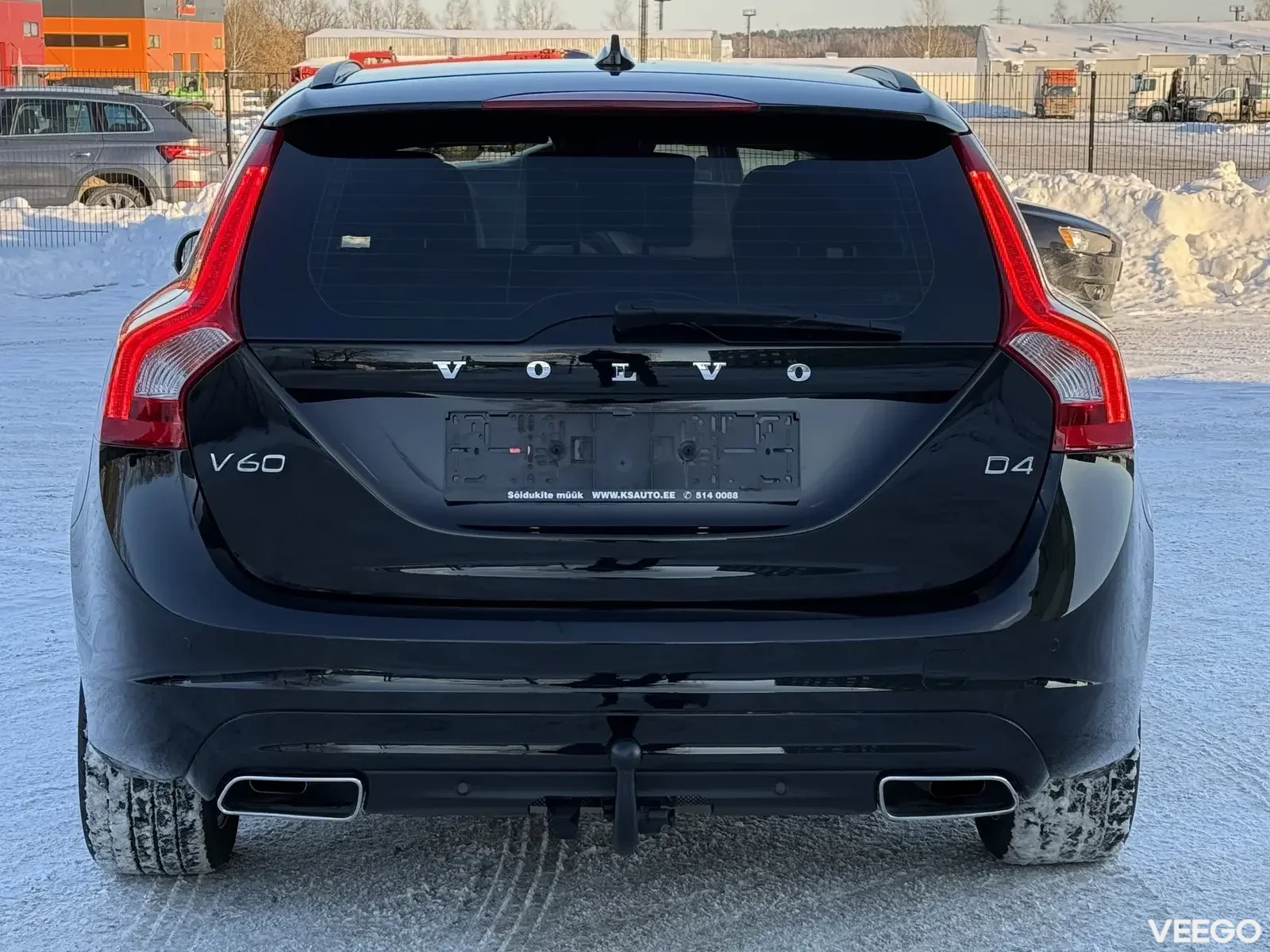 Volvo V60 Momentum Facelift 2 140kW