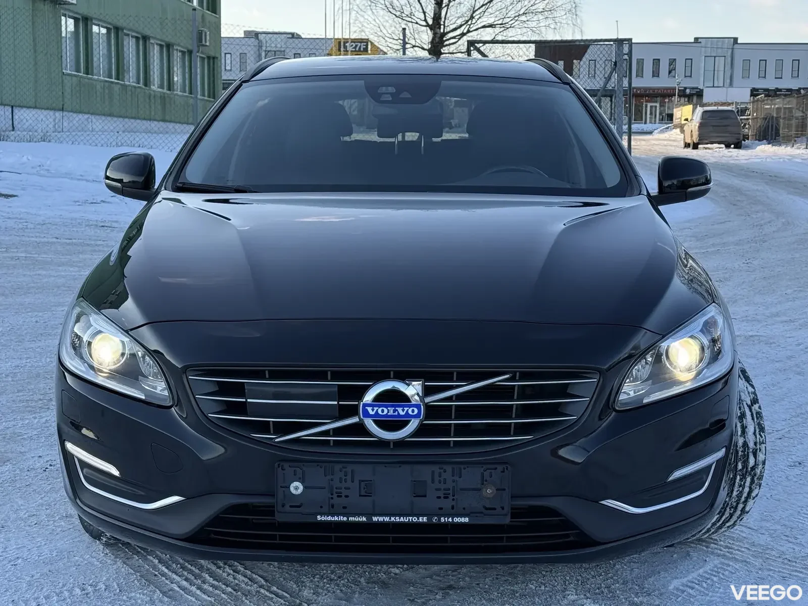 Volvo V60 Momentum Facelift 2 140kW