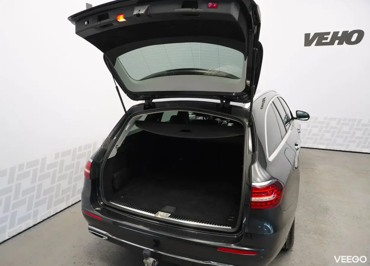 Mercedes-Benz E220 d T 4Matic Avantgarde 2 143kW