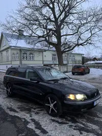 Volvo V70 2.4 120kW thumbnail