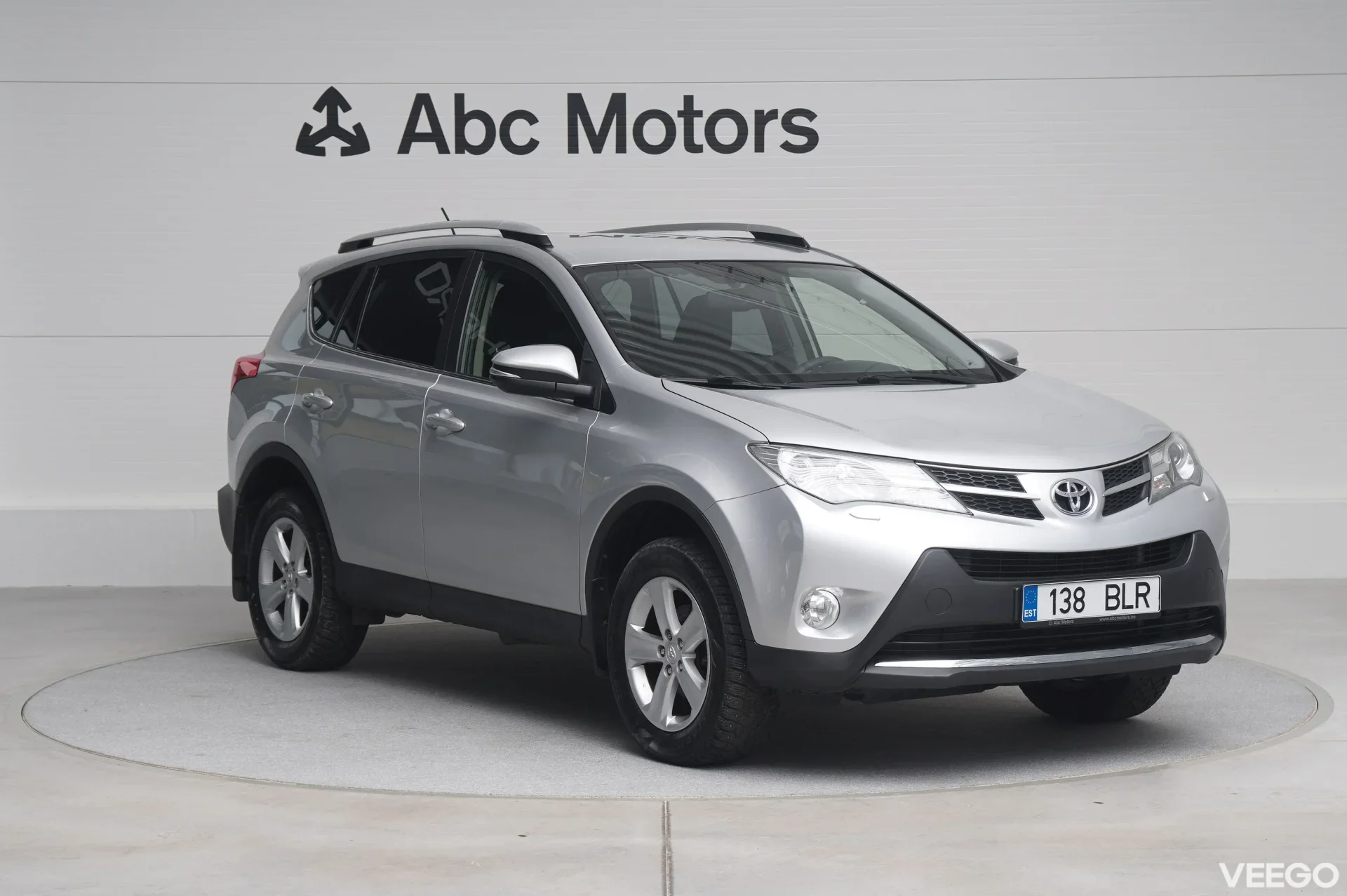 Toyota RAV4 Luxury 2 111kW