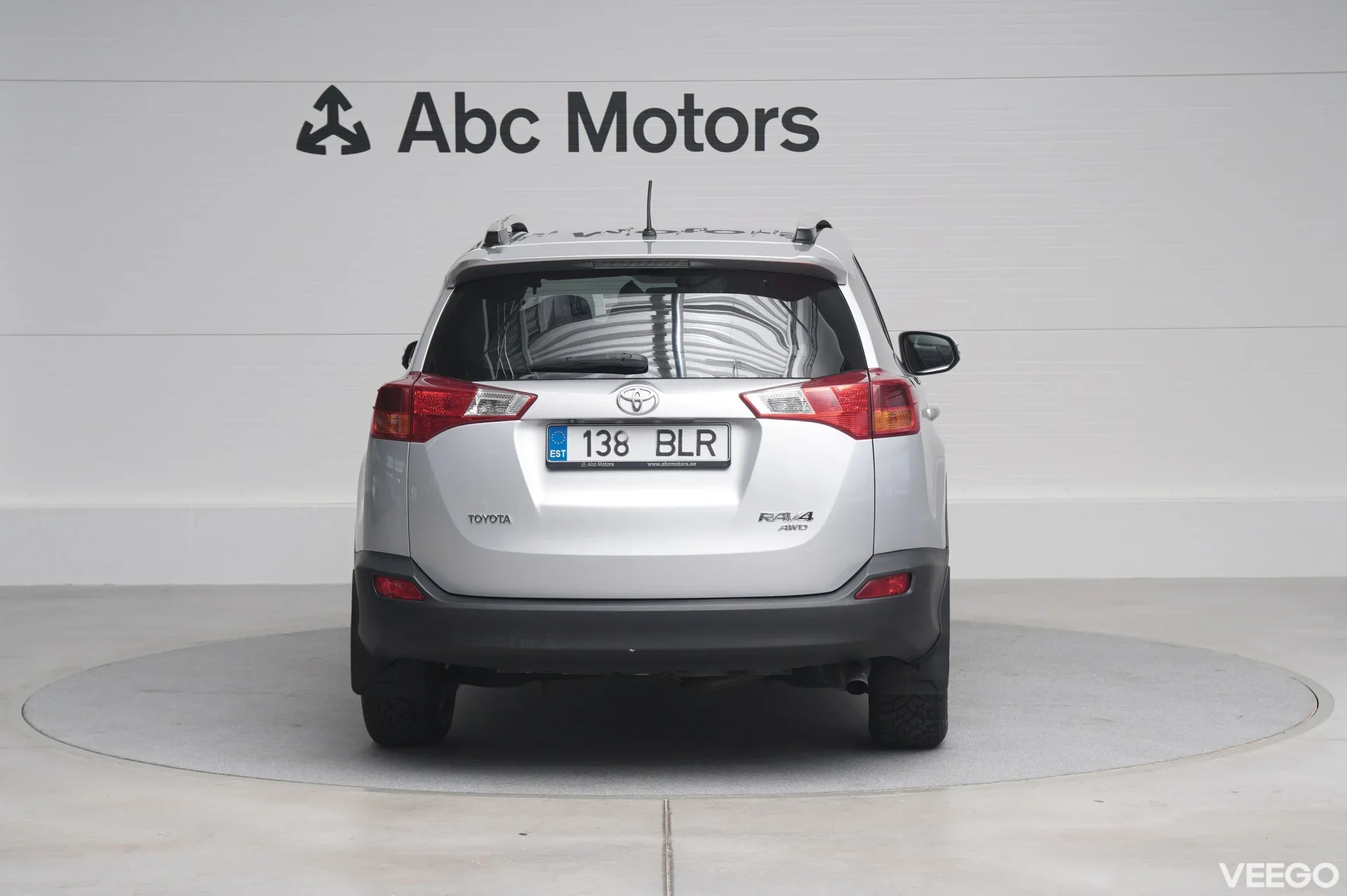 Toyota RAV4 Luxury 2 111kW