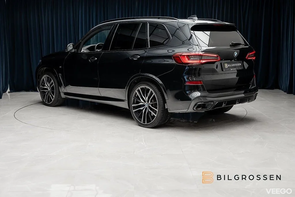 BMW X5 xDrive40i 340hk M Sport 3.79% Sky Lounge H/K Hud 360 Drag 250kW