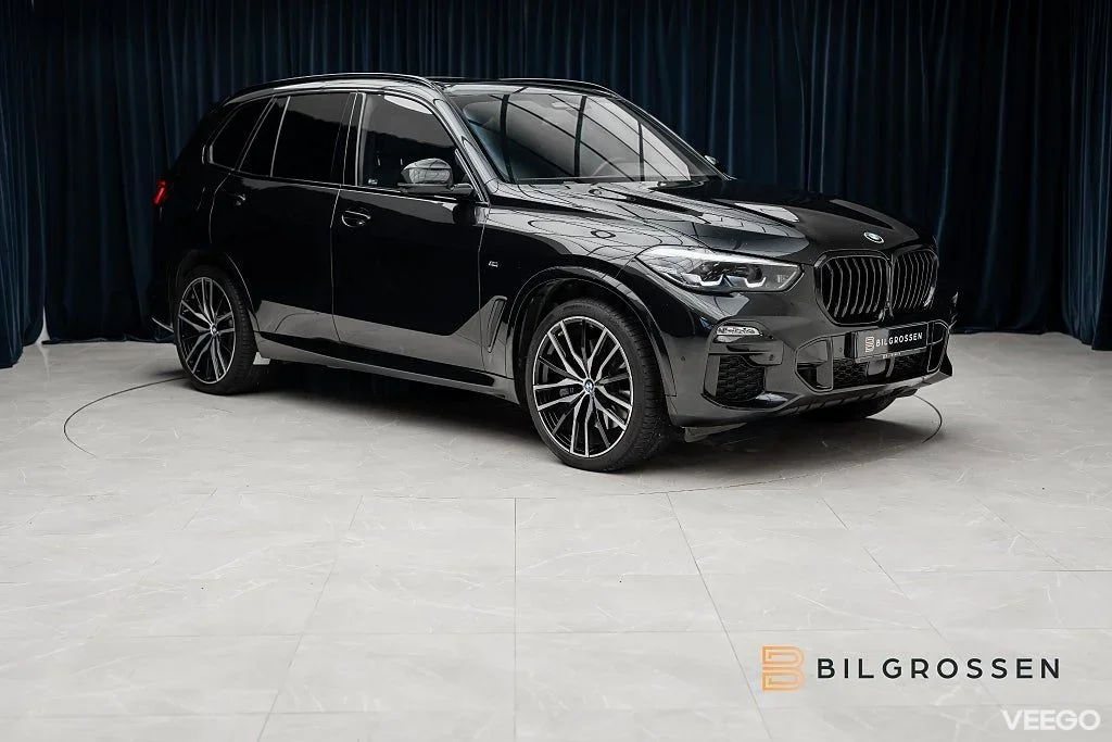 BMW X5 xDrive40i 340hk M Sport 3.79% Sky Lounge H/K Hud 360 Drag 250kW