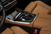 BMW X5 xDrive50e M Sport B&W Panorama HUD Luftfjädring 360kW thumbnail