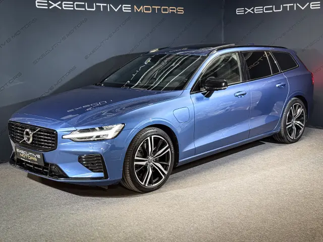 Image of Volvo V60 T6 AWD R-Design PLUG-IN H 2.0 186kW