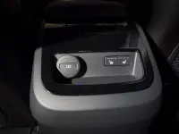 Volvo V60 T6 AWD R-Design PLUG-IN H 2.0 186kW thumbnail