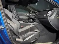 Volvo V60 T6 AWD R-Design PLUG-IN H 2.0 186kW thumbnail